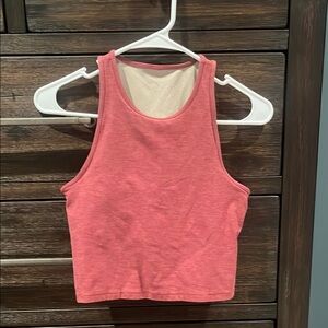 Vuori Plyo tank with built in padded bra